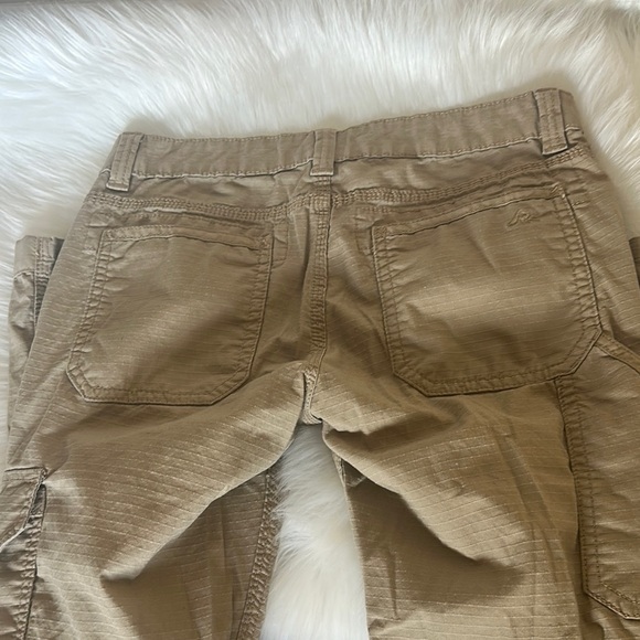 Ridgecut Women's Relaxed Fit Mid-Rise Ultra Work Pants - Picture 3 of 4